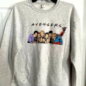 ✨ FRIENDS/AVENGERS PULLOVER ✨